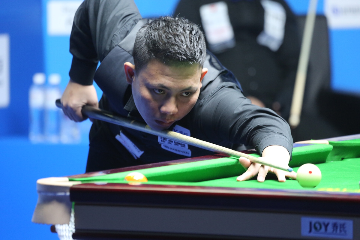 迪拜网球公开赛:梅德韦杰夫6比2轻取鲁布廖夫 三星期内连夺三冠