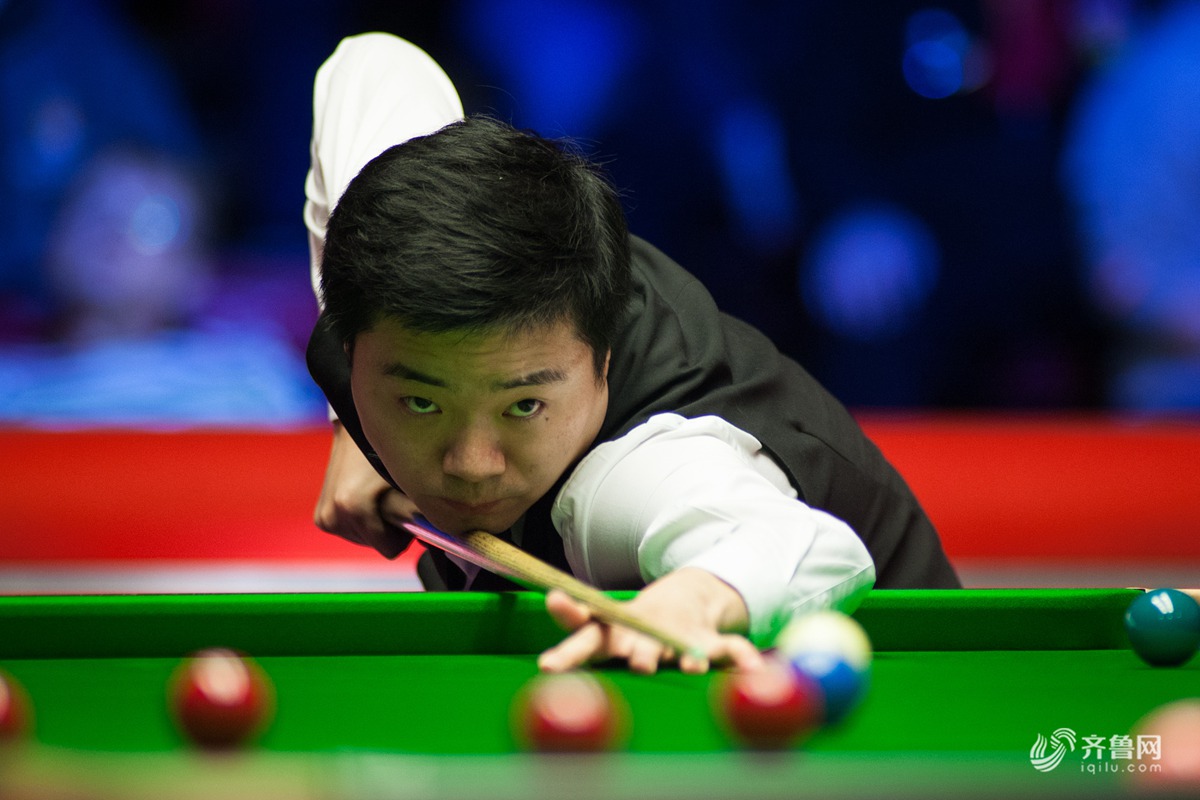 与阿努诺比 与阿努诺比