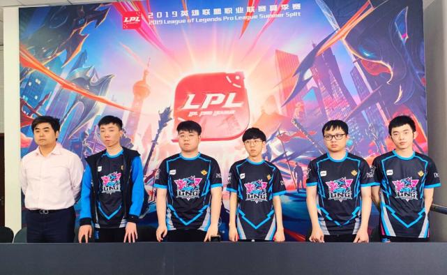 与队友位置 与队友位置