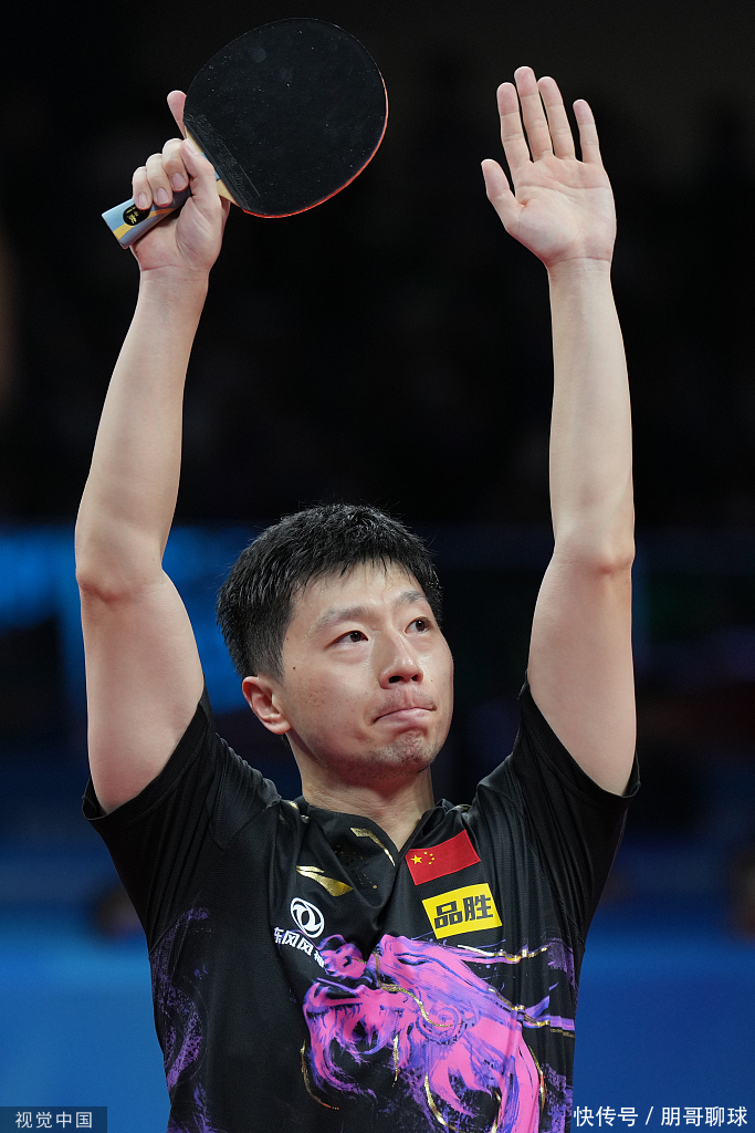 凯尔:我和施洛特贝克没矛盾;他的续约?在经济上我们尽全力(凯尔:与施洛特贝克无矛盾;续约问题我们在财务上已尽最大努力)